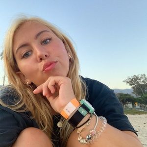 Meet your Posher, Kirra